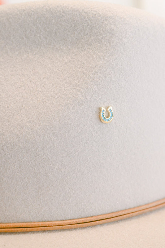 Turquoise Horse Shoe Hat Charm