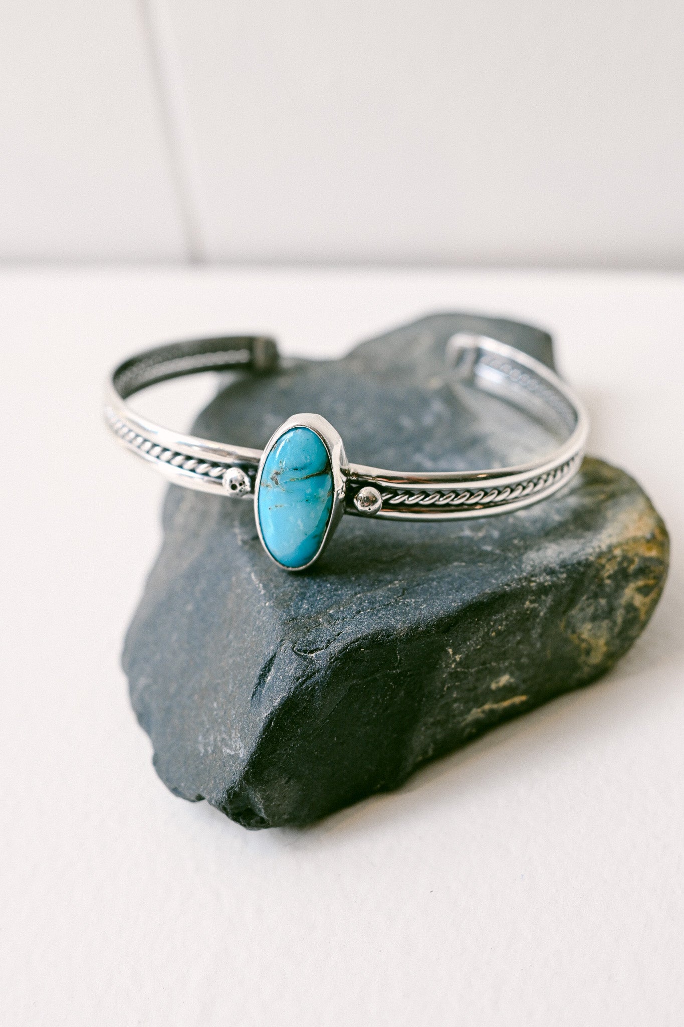 Navajo Turquoise Sterling Silver Bracelet