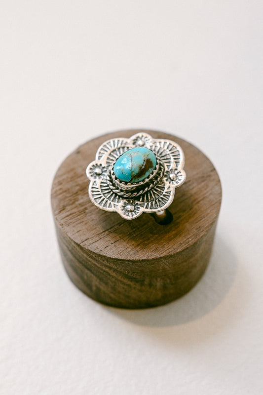 Sterling Silver Kingman Turquoise Ring with Floral Silver Design