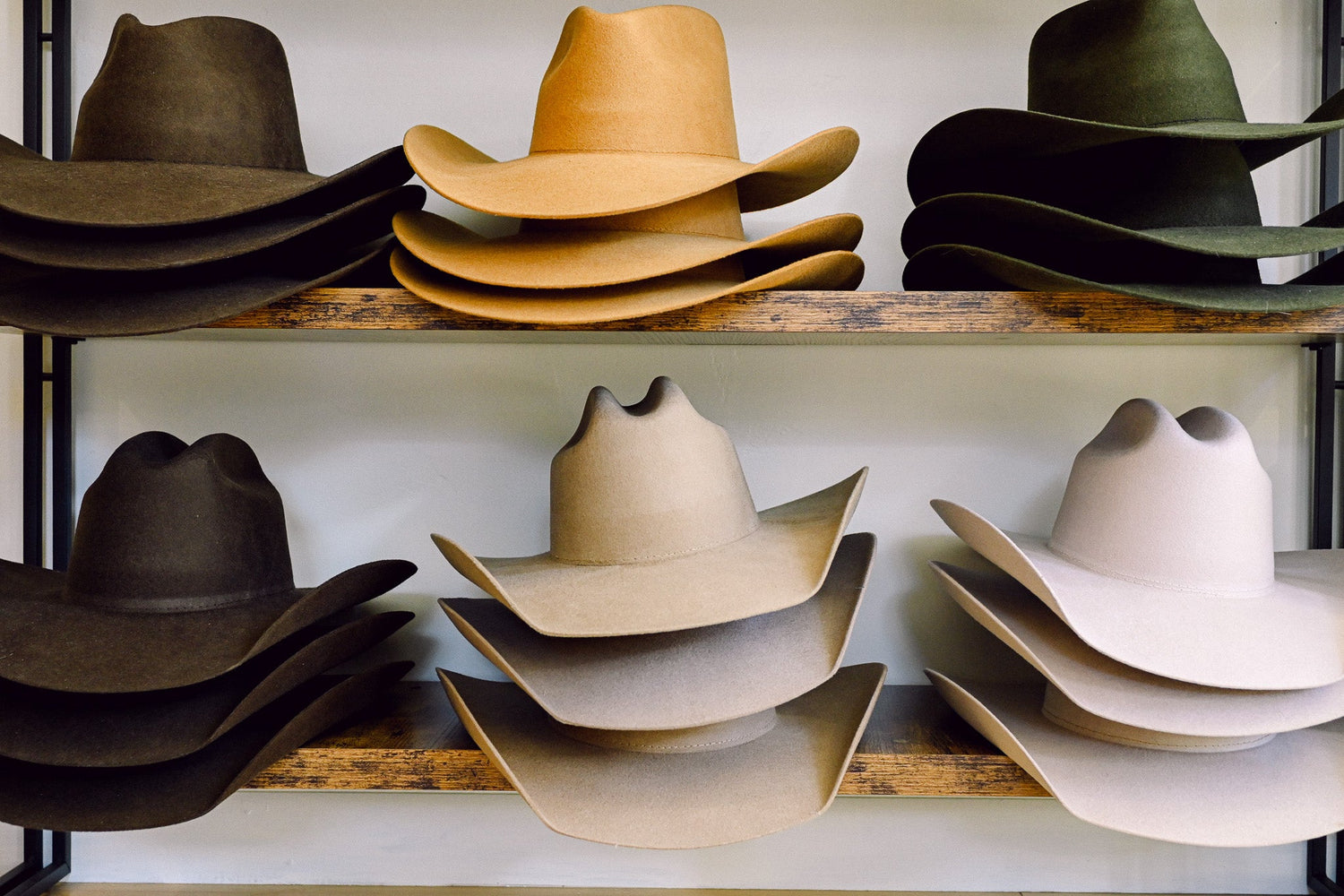 Hat Bar - Hat Selection
