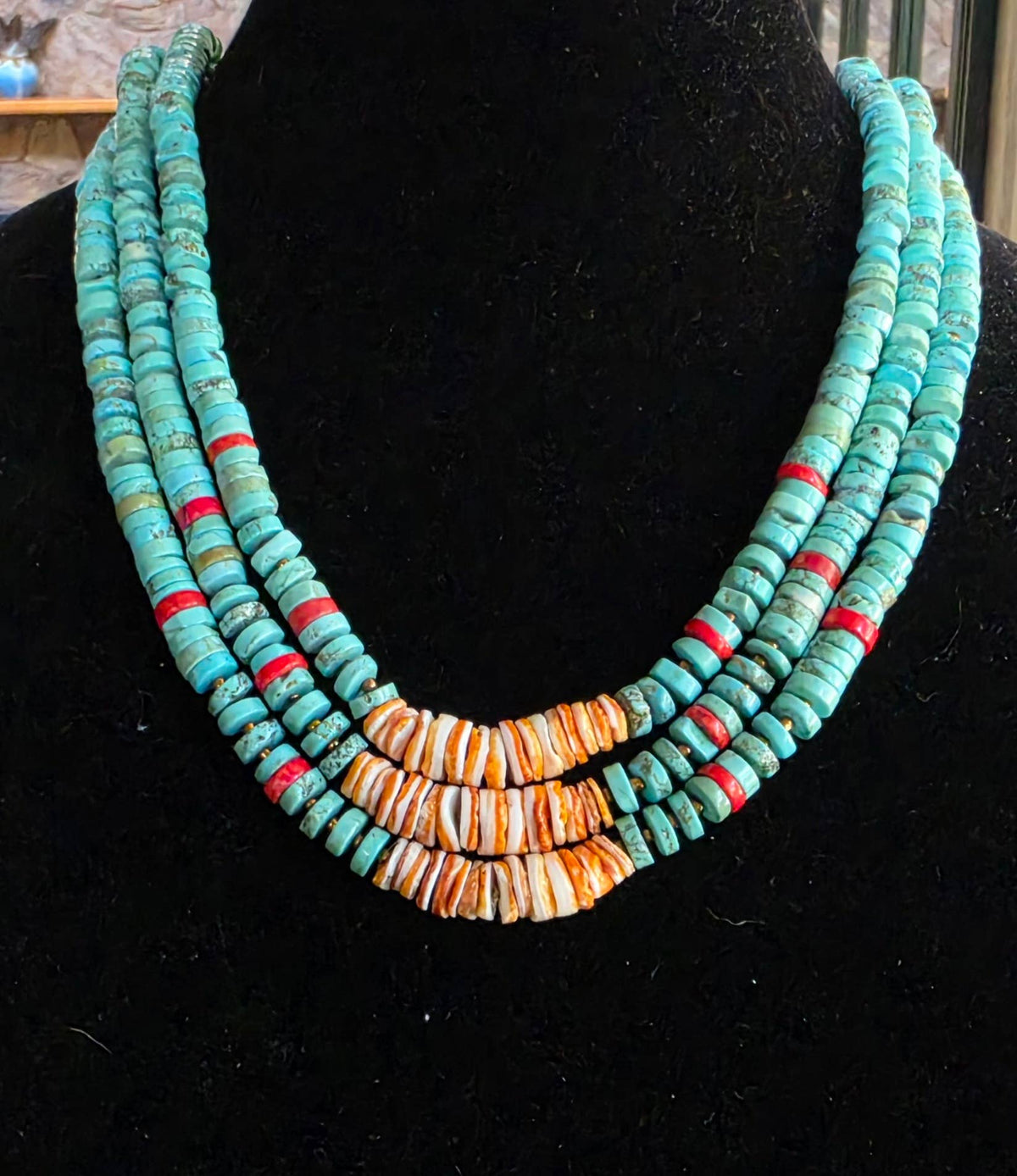 One Tibetan Turquoise Spiny Oyster Shell Coral Necklace
