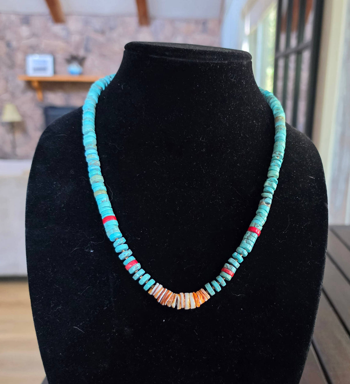 One Tibetan Turquoise Spiny Oyster Shell Coral Necklace
