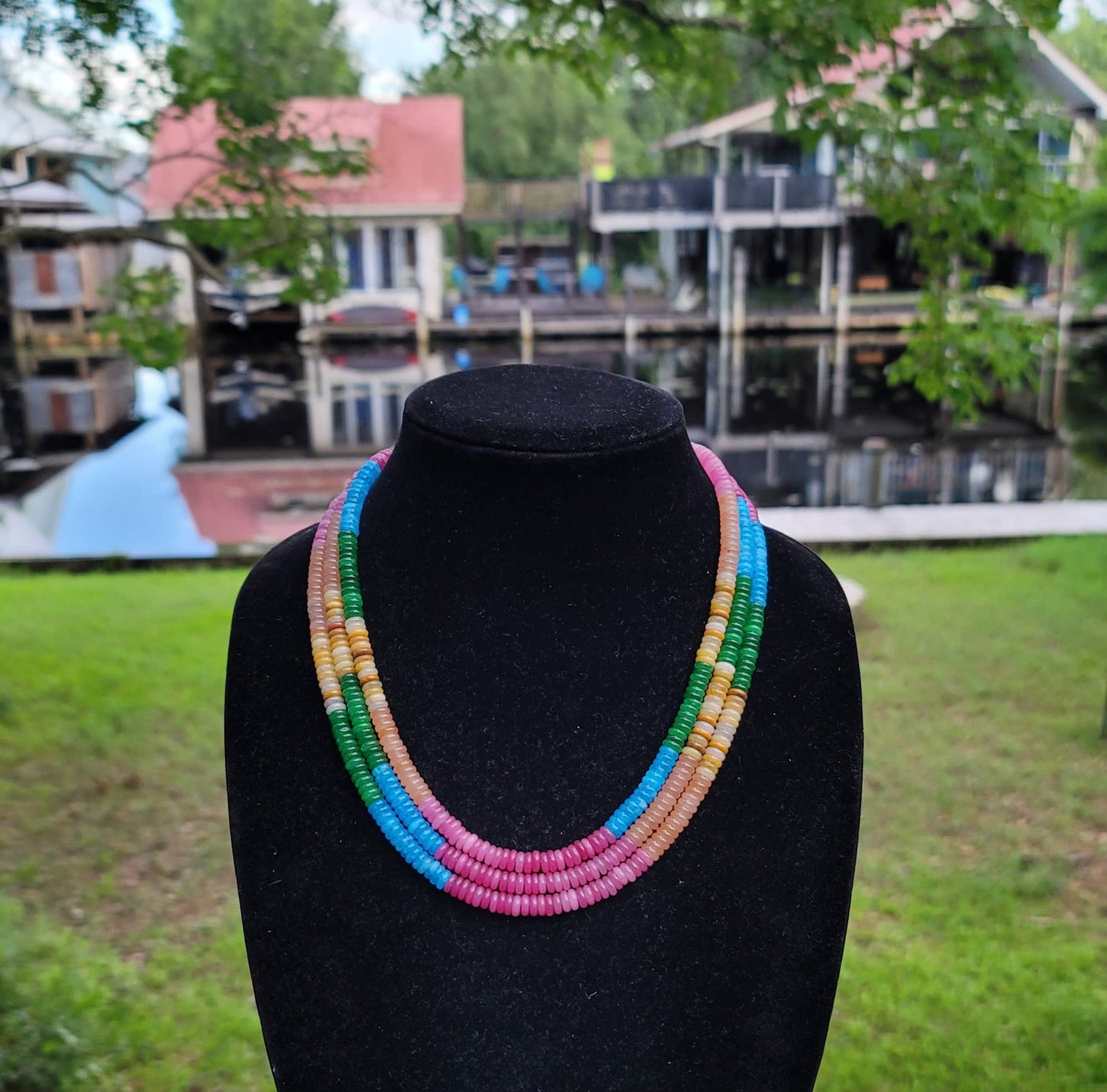 'Sedona' Navajo Made Necklace, Single Strand