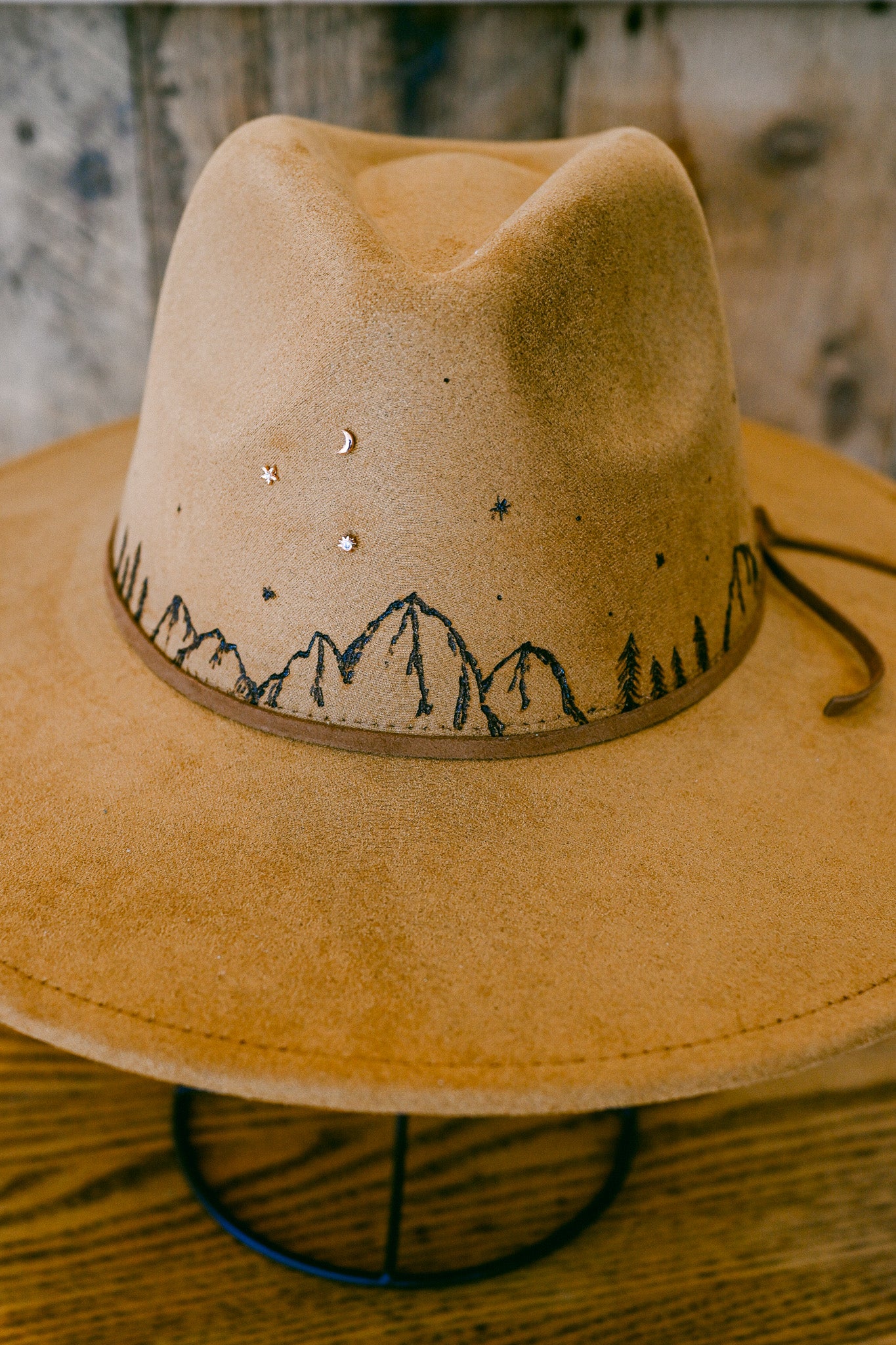 The Dolores - Hand-Burned Mountain Hat