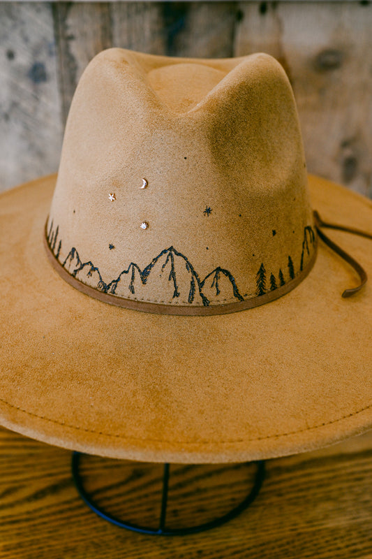 The Dolores - Hand-Burned Mountain Hat