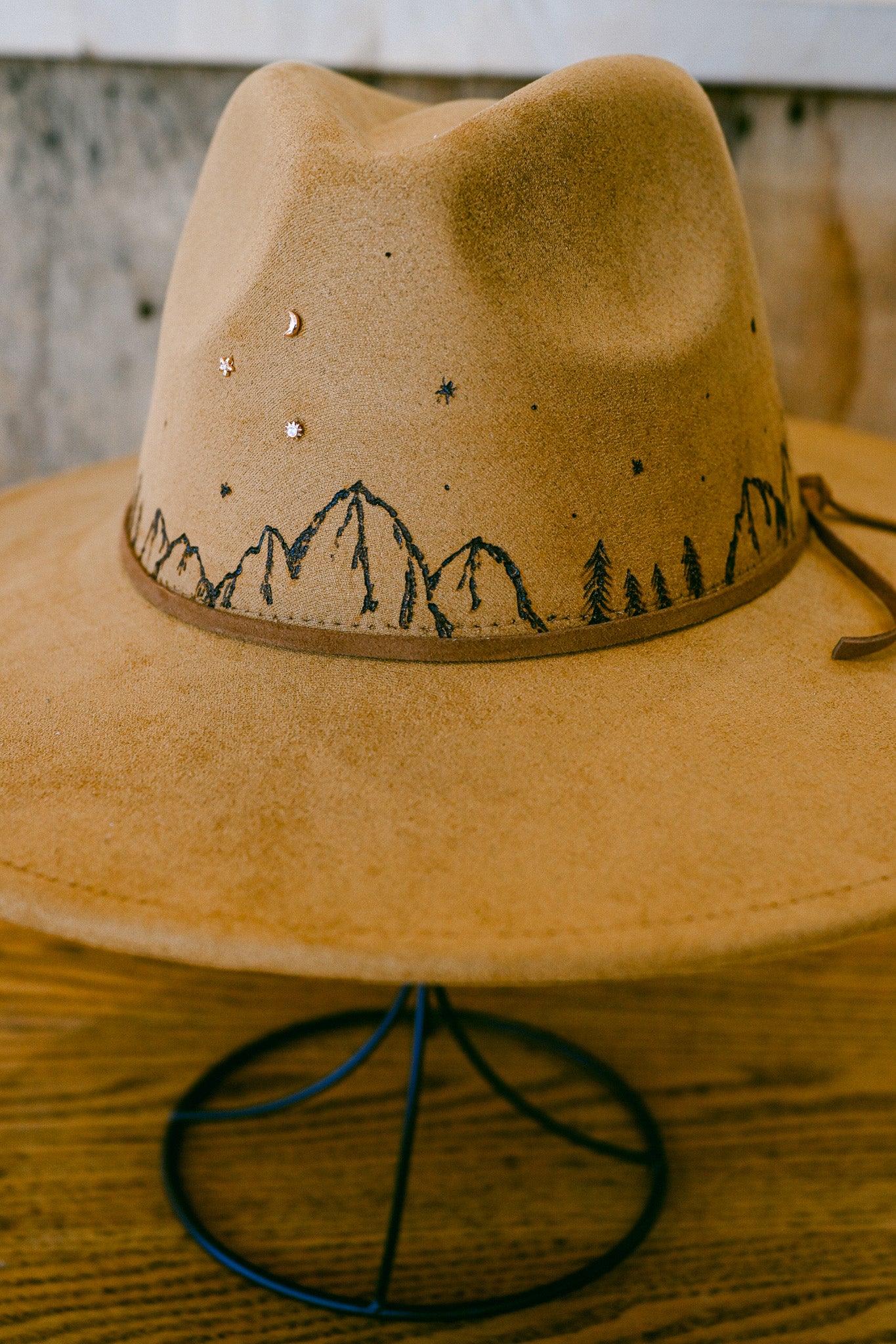 The Dolores - Hand-Burned Mountain Hat
