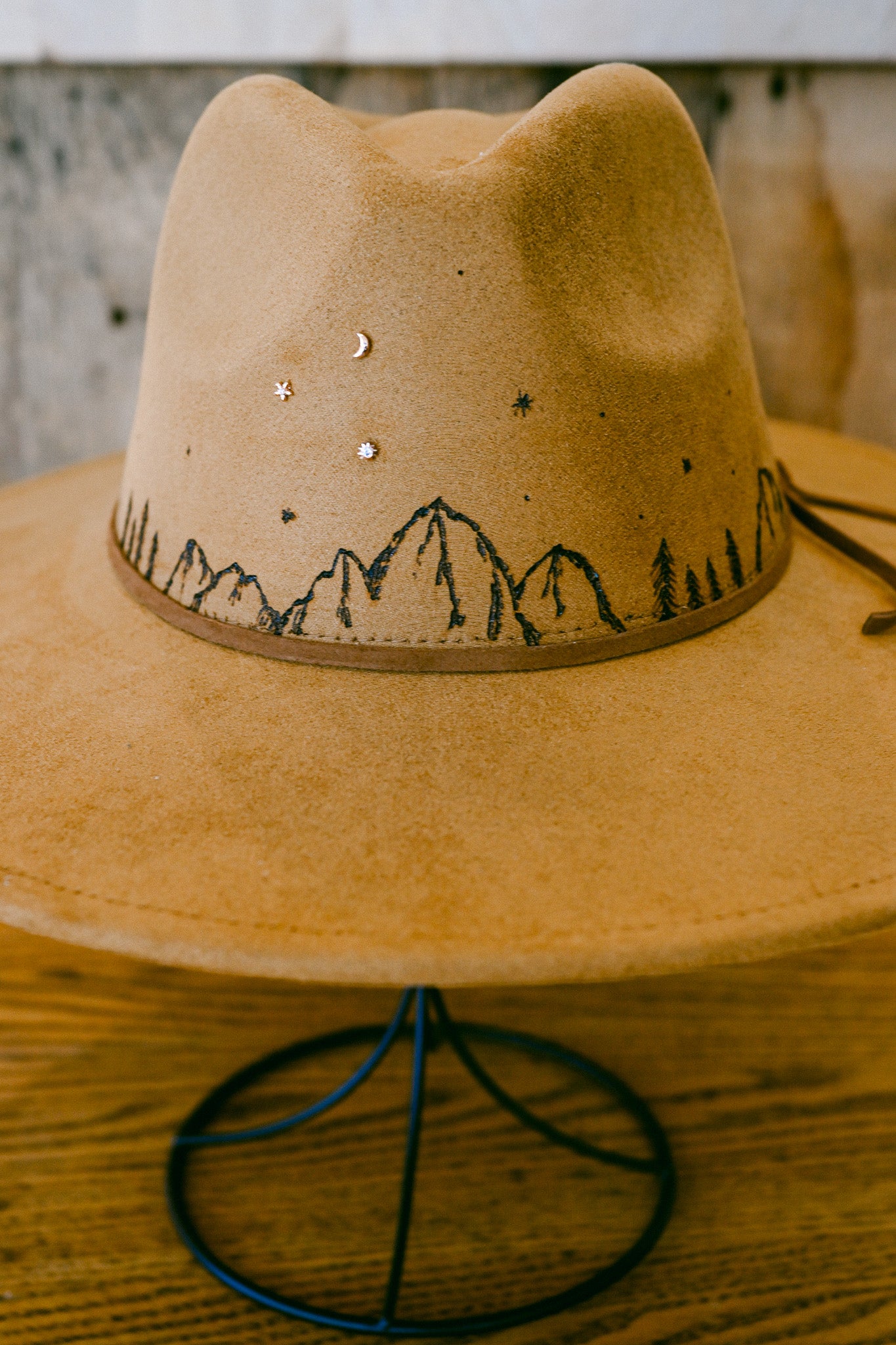 The Dolores - Hand-Burned Mountain Hat