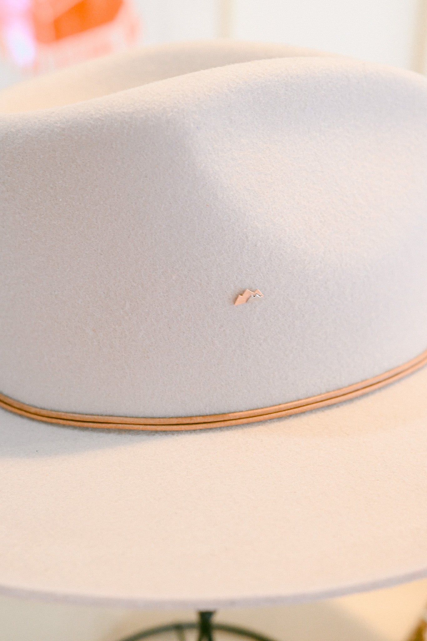 Two Toned Mountain Hat Charm