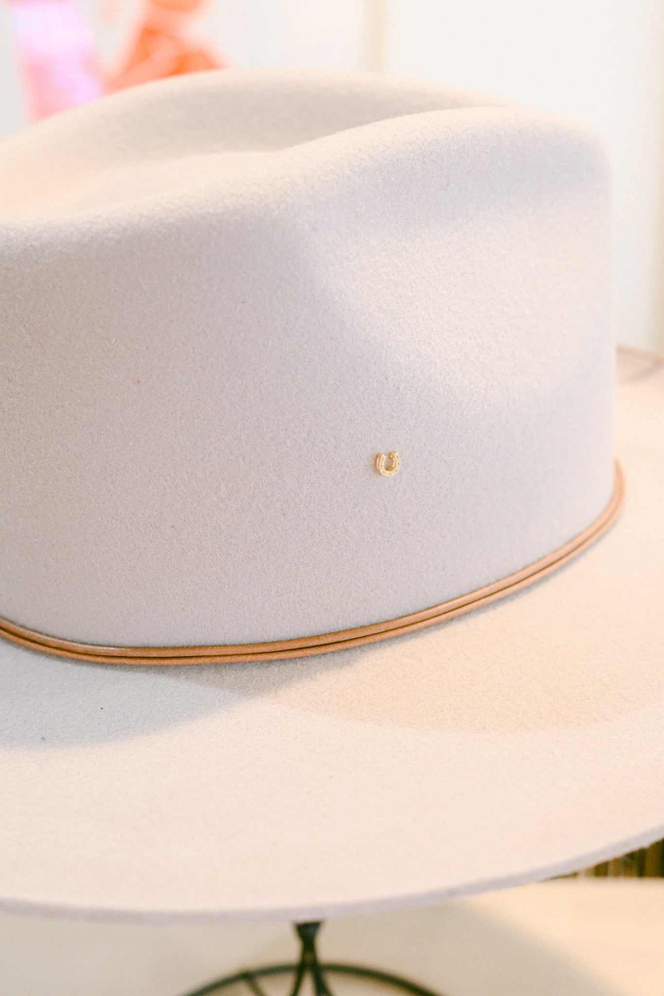 Horse Shoe Hat Charm
