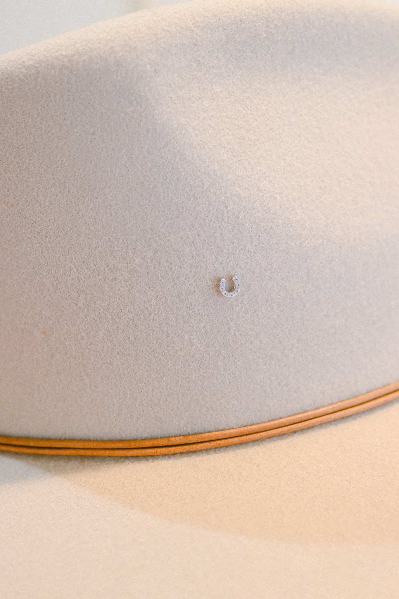 Horse Shoe Hat Charm