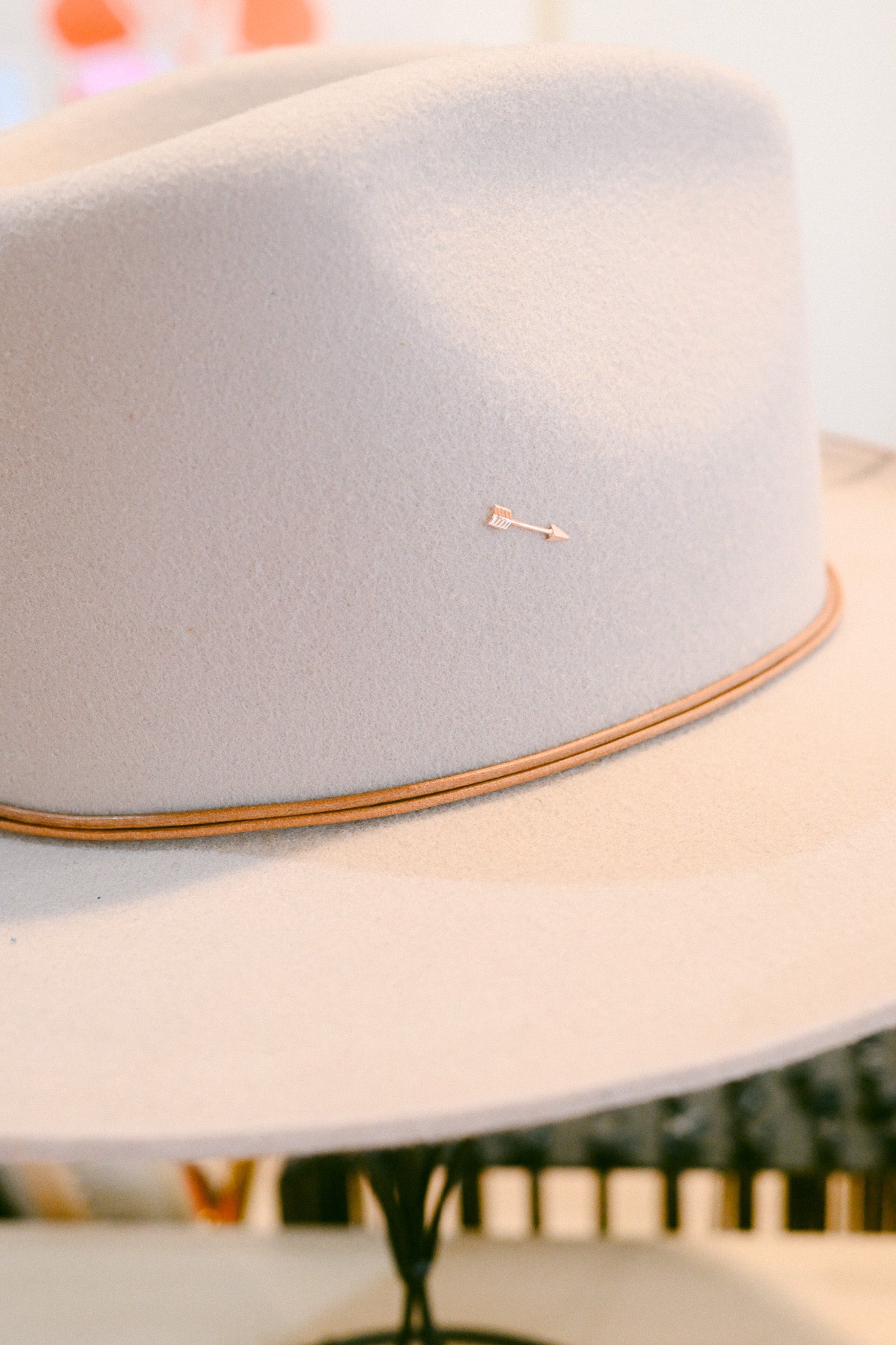 Arrow Hat Charm