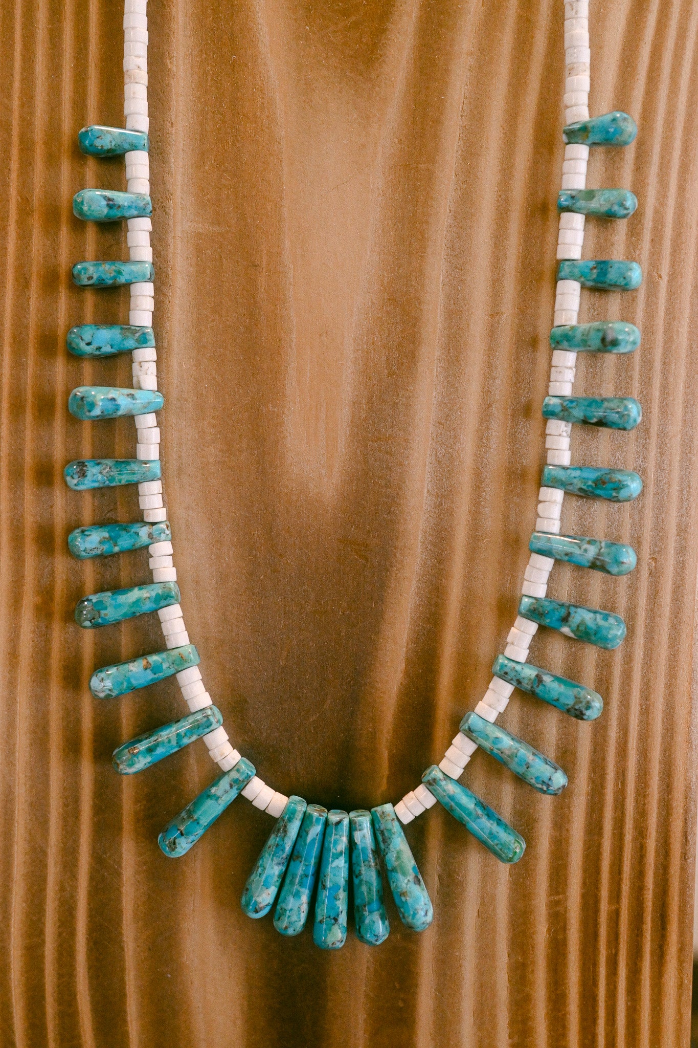 Graduated Turquoise Necklace
