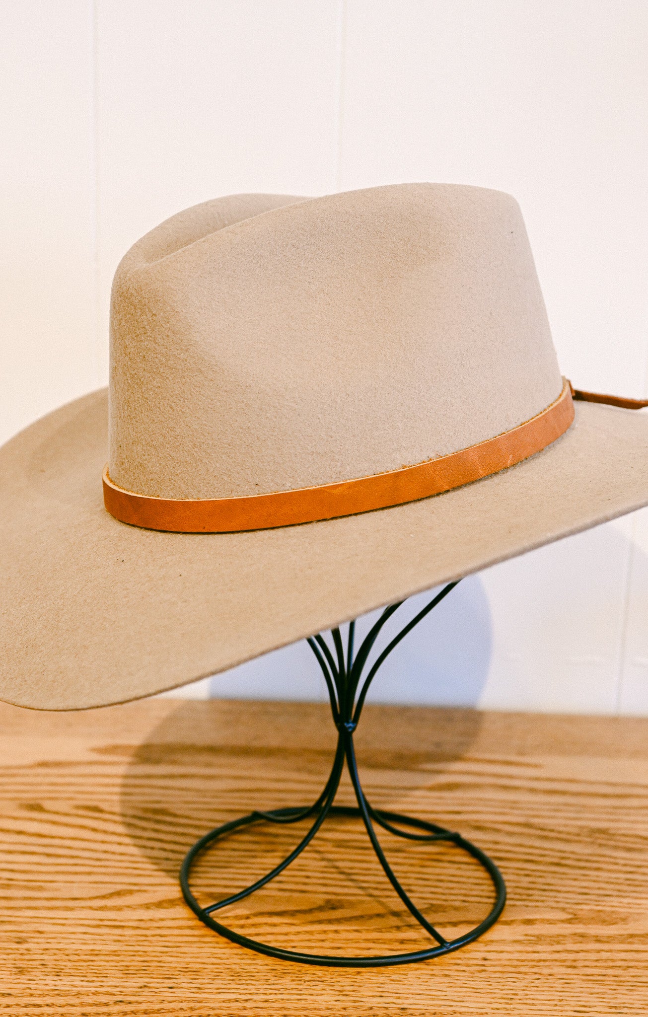 Leather Hat Band with Deerskin Tie - 3/4"