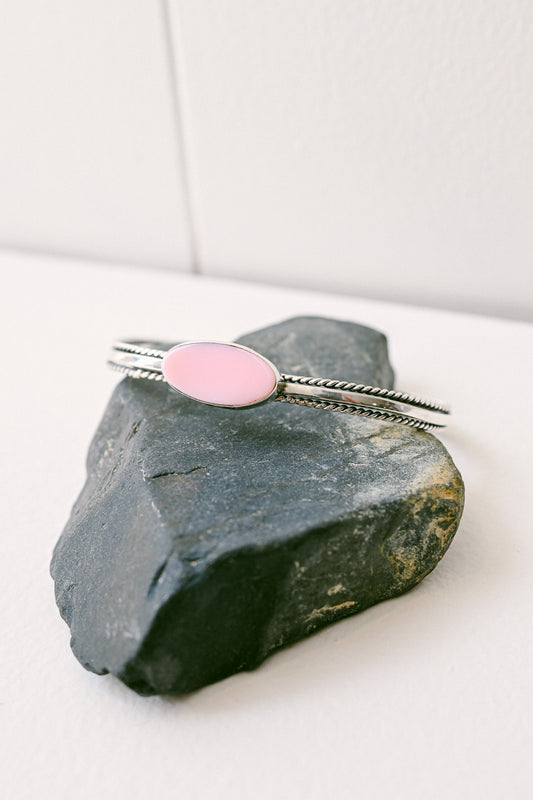 Navajo Pink Conch Sterling Silver Bracelet