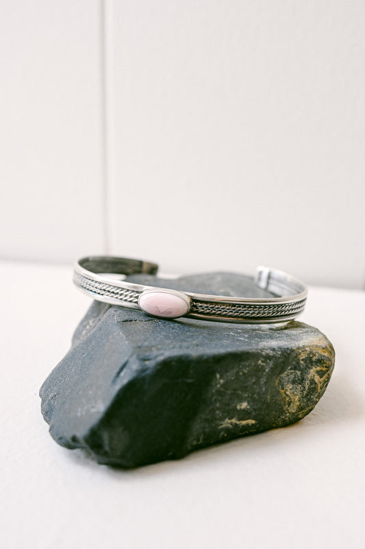 Glen Willie Navajo Pink Conch Sterling Silver Bracelet