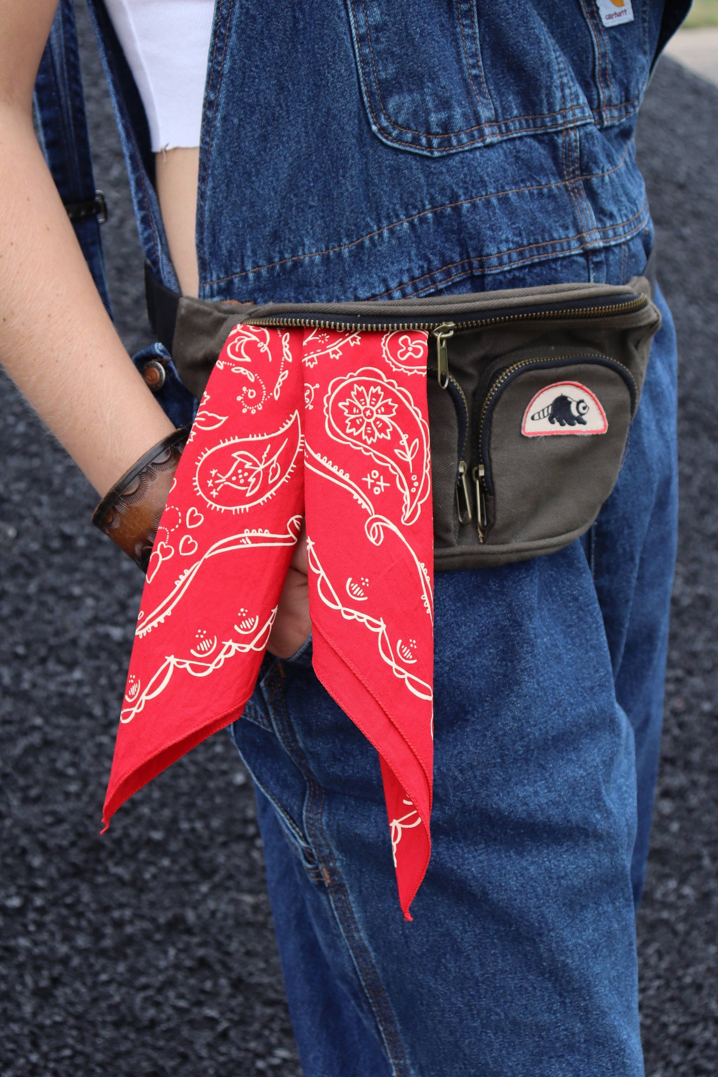 Dixon 22-Inch Red Paisley Western Cotton Bandana